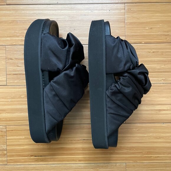 GANNI SATIN RUFFLE SLIDES SANDALS - Picture 3 of 11